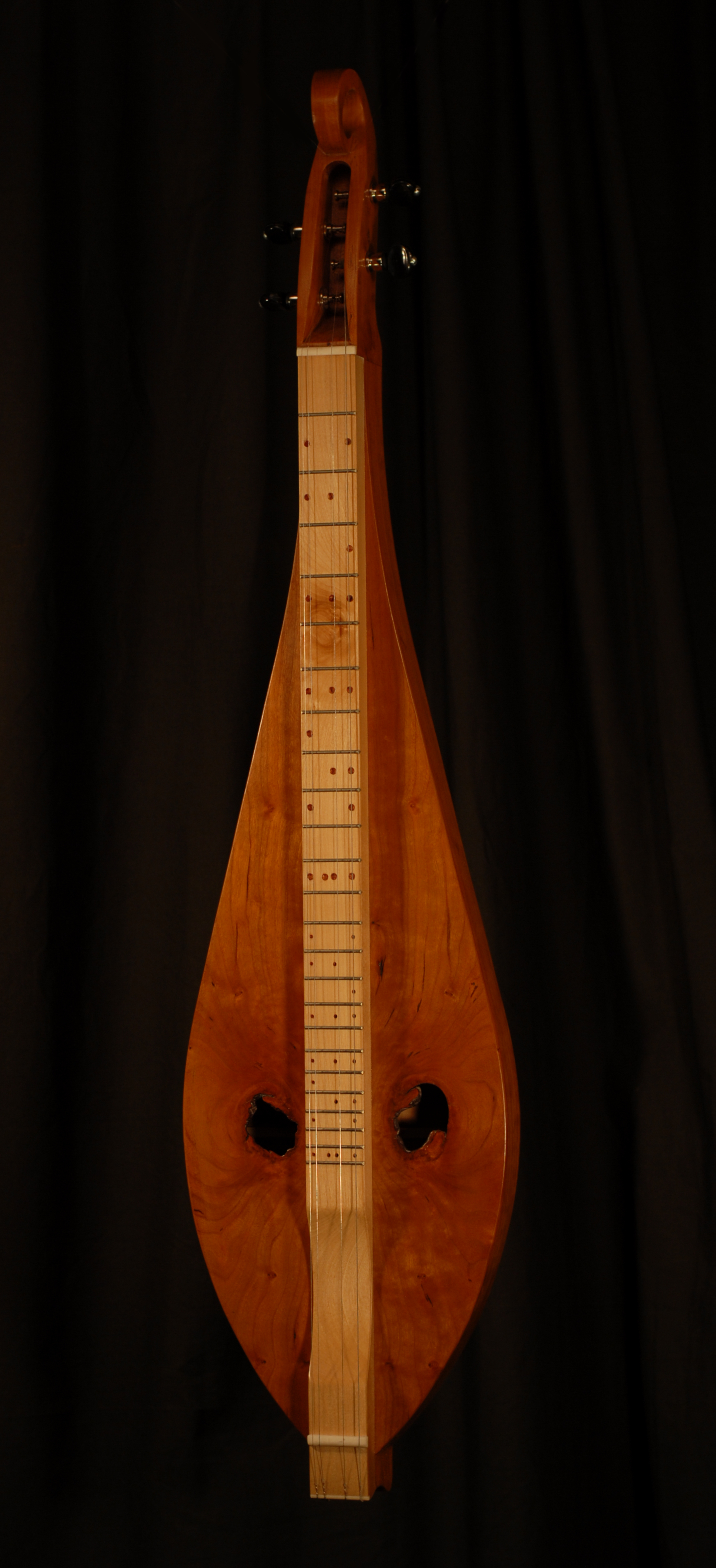 front view of michael mccarten's appalachian dulcimer model